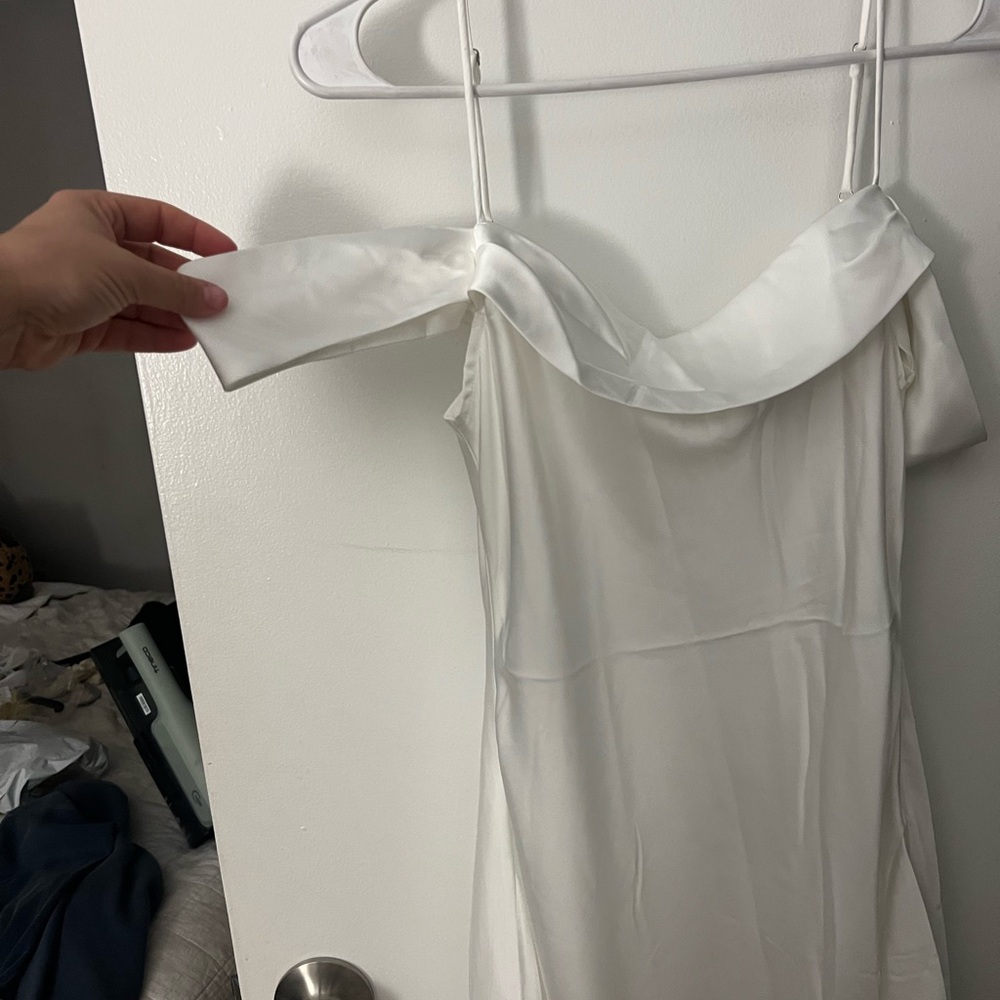 Astr White Ruffled Bustier Sheath Dress